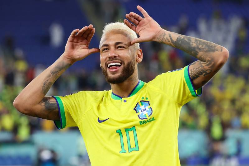Top 10 Cầu Thủ Chạy Cánh Xuất Sắc Nhất Được Sản Sinh 3 Neymar Jr